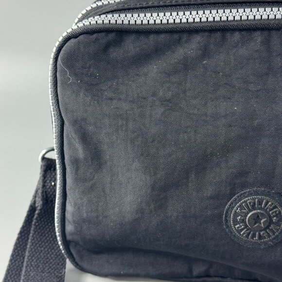 NWOT Kipling Black Nylon Double Zippered-Pockets Toiletory Organizer - Picture 2 of 12